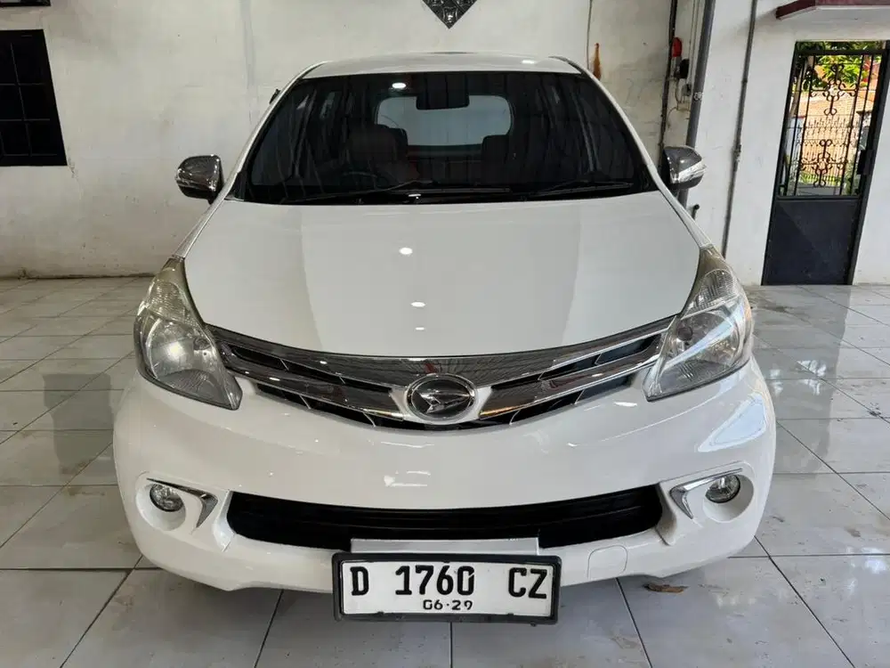 Daihatsu Xenia 2012