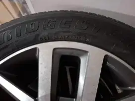 Dijual Velg + Ban Fortuner VRZ