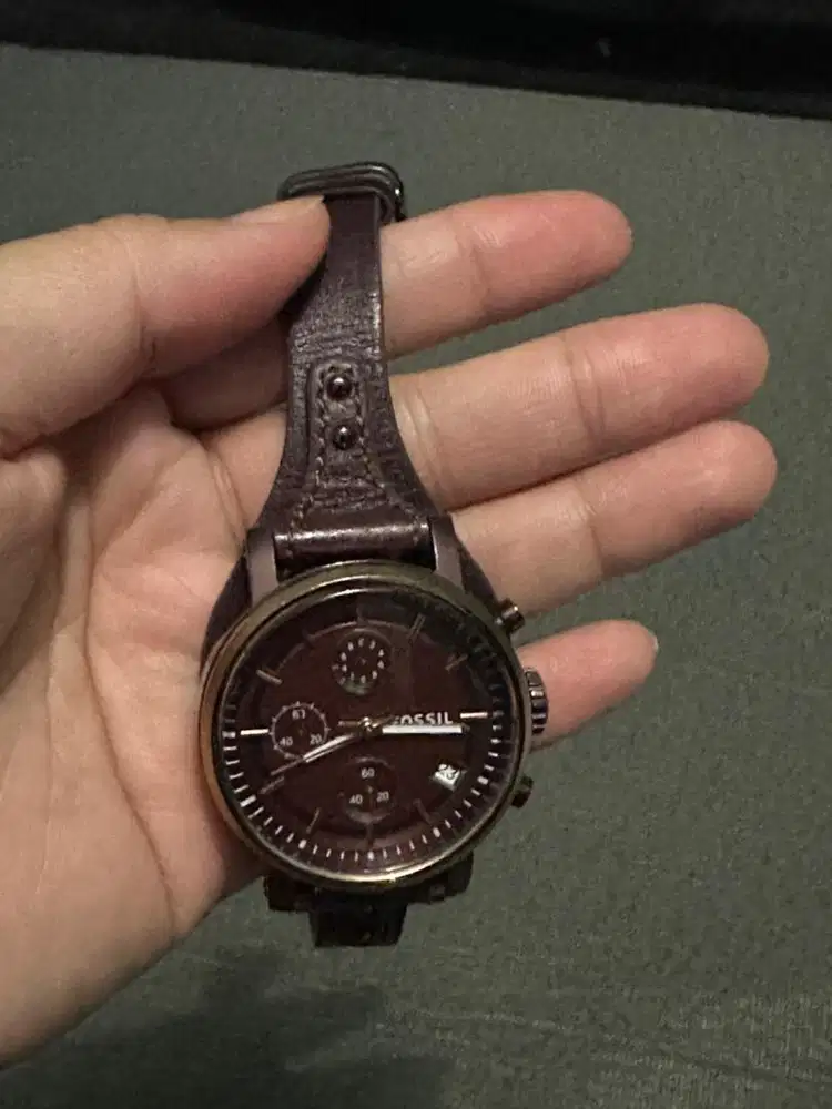 Jam tangan fosil asli nego