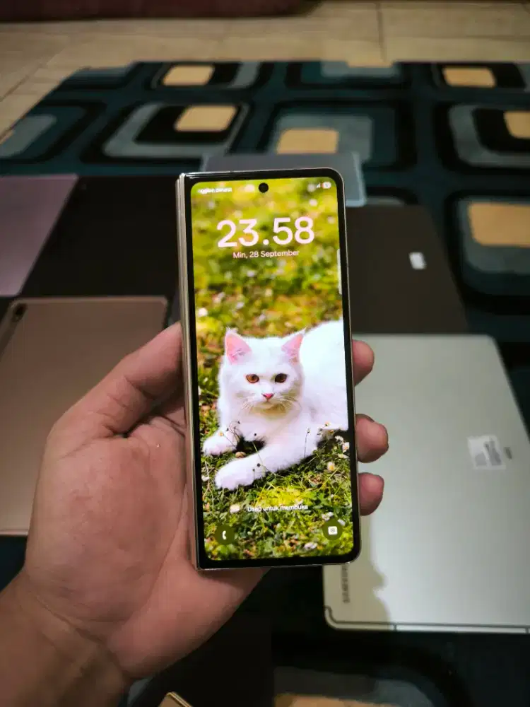 Samsung z fold 4 12/512 gb