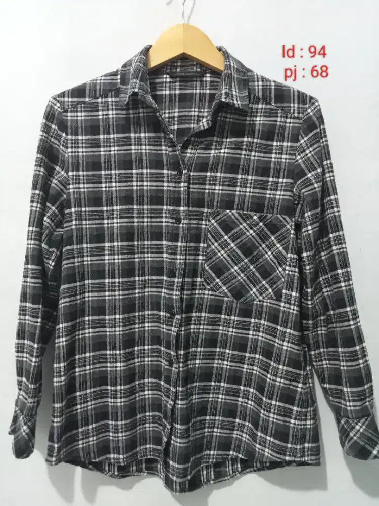 PRELOVED KEMEJA