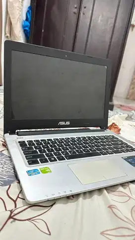 Laptop kerja/sekolah/kuliah i3 ram 8 SSD