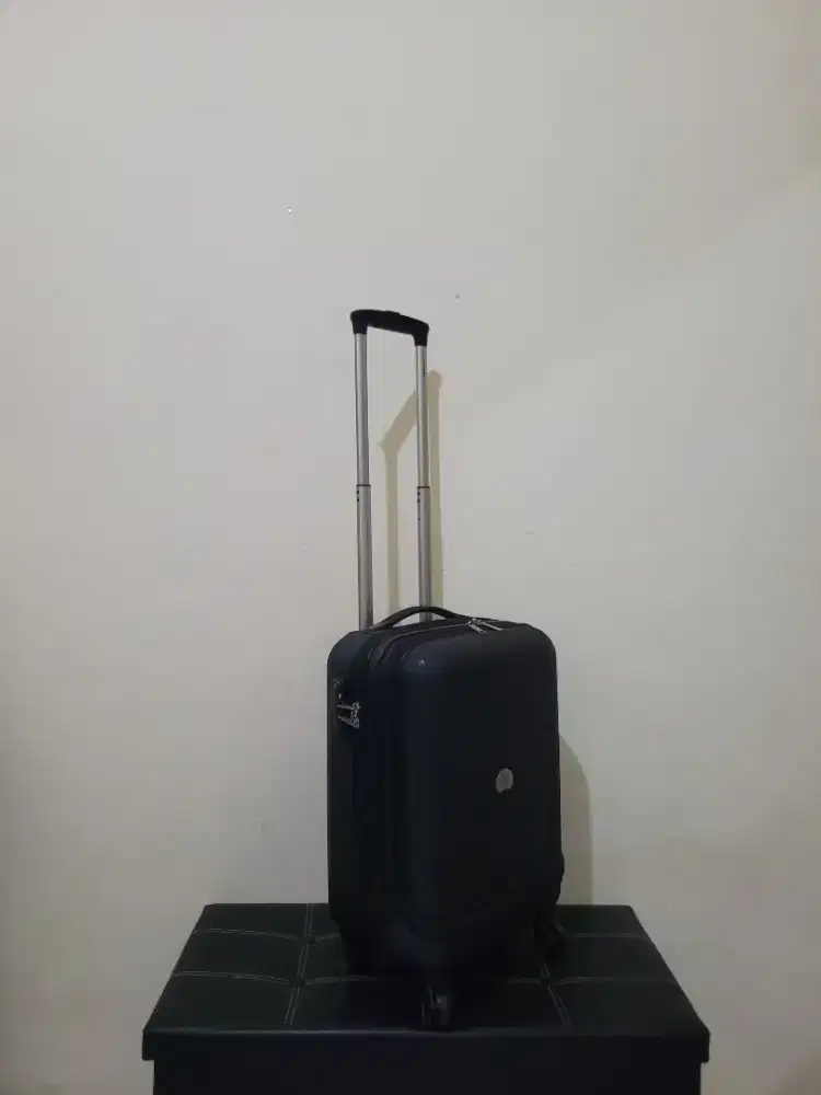 Koper delsey 20 inch cabin