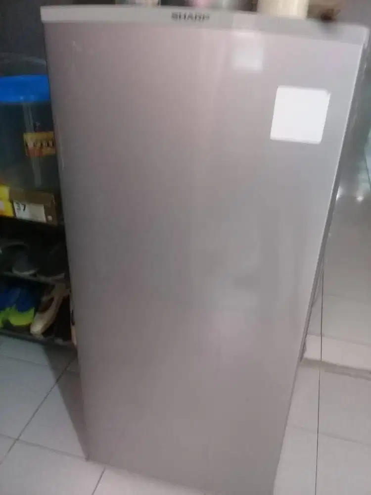 kulkas freezer merk sharp