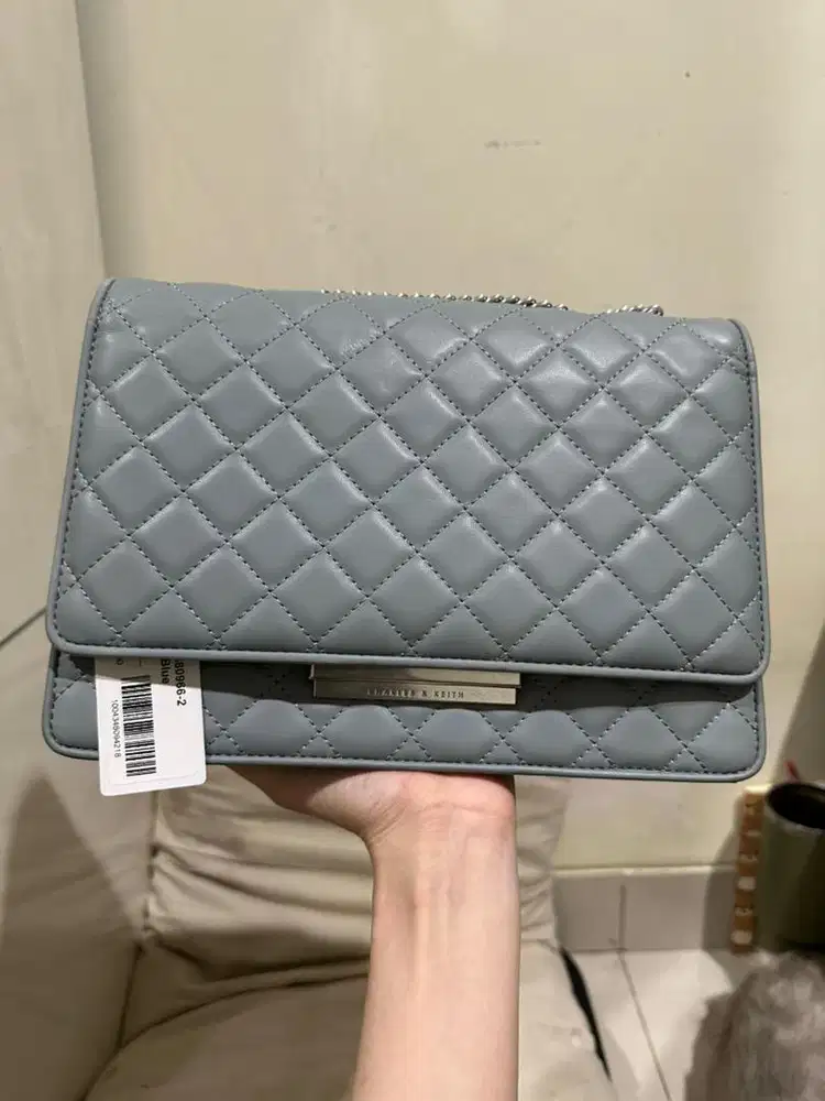 Tas charles & keith