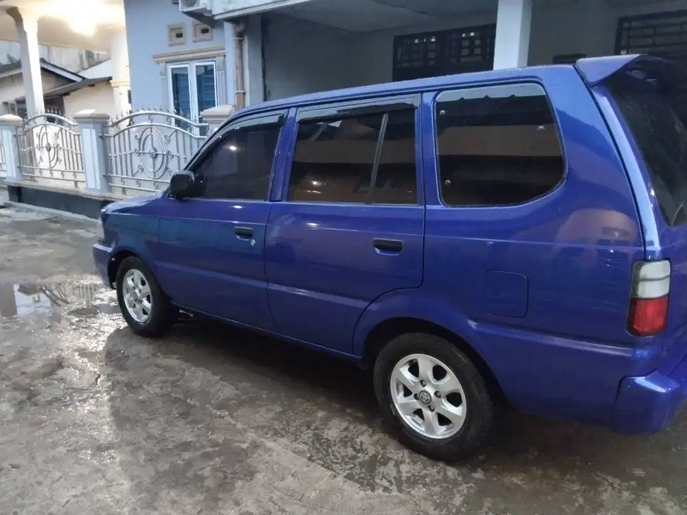 Kijang kapsul SX