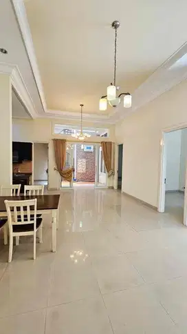 ADI DIJUAL RUMAH MEWAH DI RAYA BOULEVARD CENTRAL PARK AHMAD YANI
