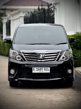 Alphard sc premium sound 2012 hitam