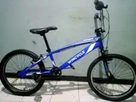Dijual sepeda BMX WIMCYCLE ARROUS masih bagus ban baru batangan ORIan