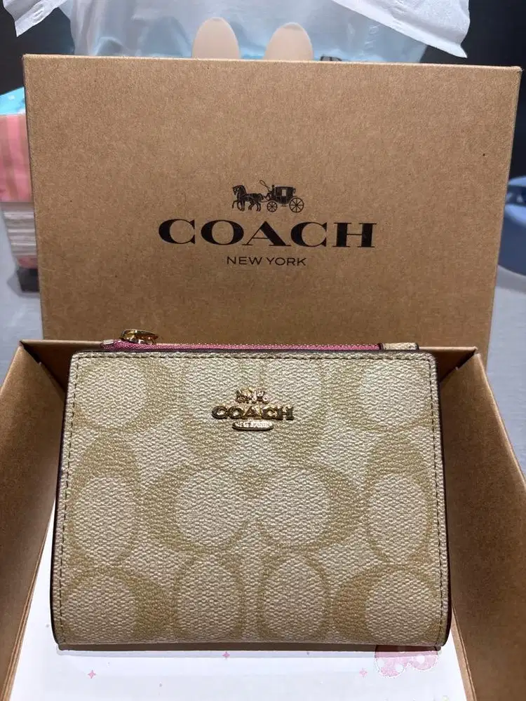 Authentic Coach Wallet