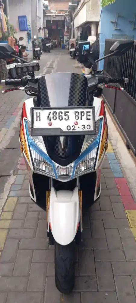 YAMAHA LEXI TH 2019 PUTIH