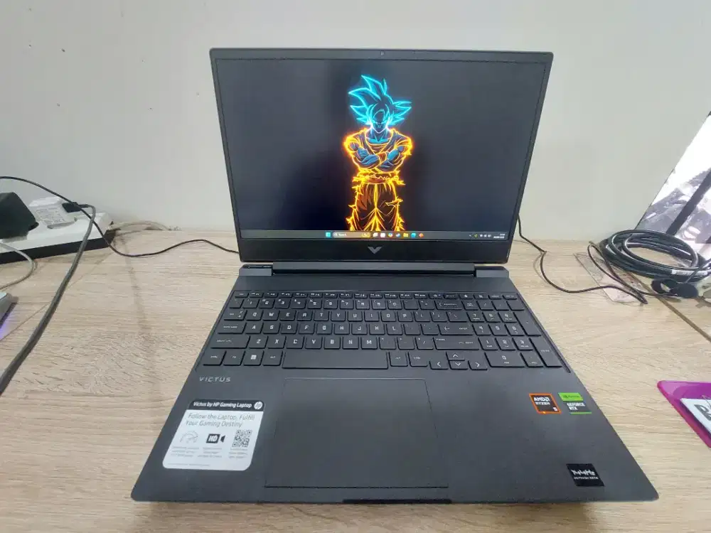 LAPTOP HP VICTUS 15