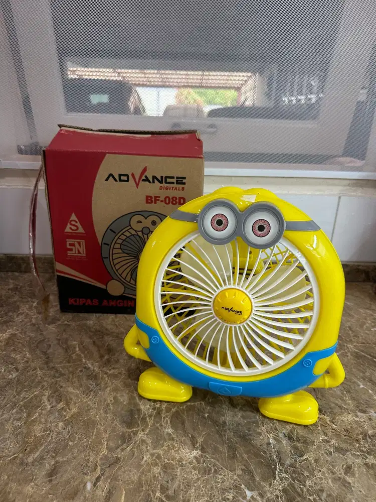Kipas Angin Advance BF-08D