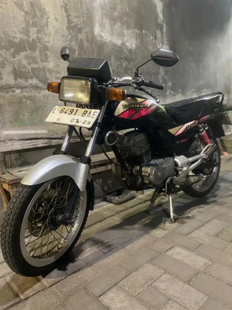 GL Max Tahun 1996 Plat L Surabaya