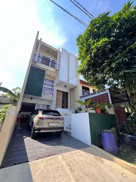 Dijual Cepat Rumah Modern Minimalis Siap Huni Sentul City