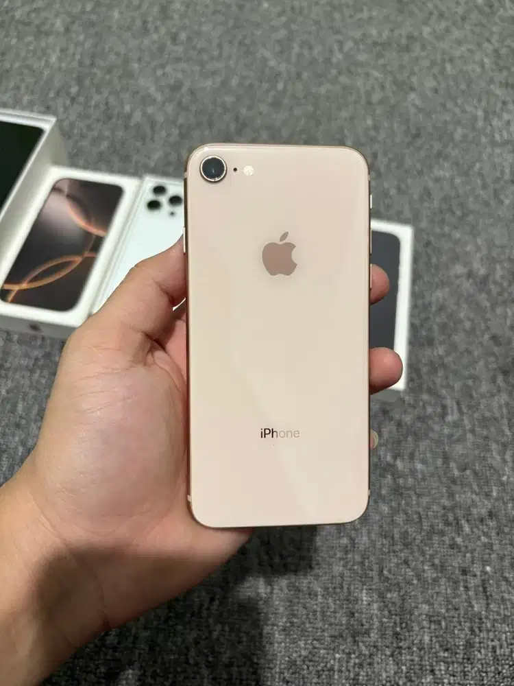 Iphone 8 64gb all op
