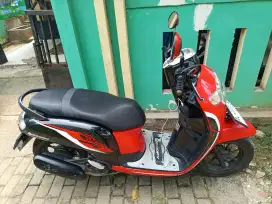 scoopy donat 2019 mulus