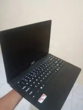 Laptop Acer one 14 Z3 -471
