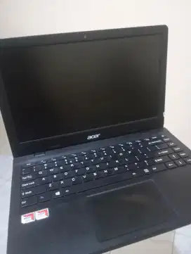 Laptop Acer one 14 z3-471