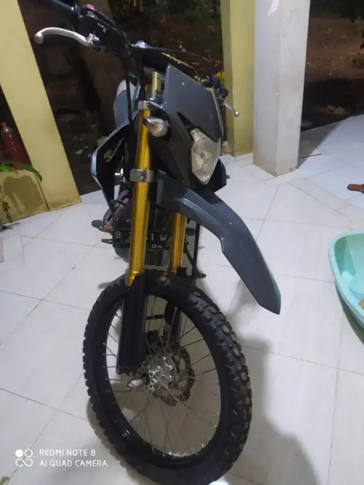 Honda crf 2021 plat tangsel