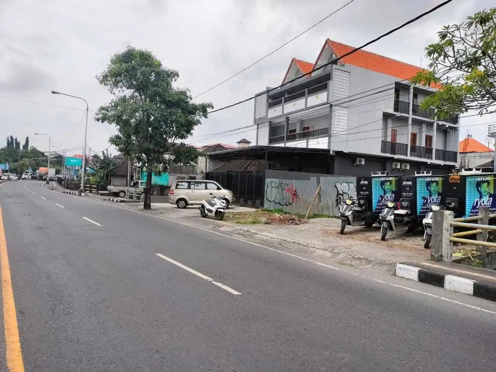 TANAH PREMIUM  2,85 ARE JALAN RAYA MAHENDRADATA