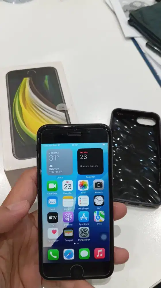 Iphone SE 2020 White list