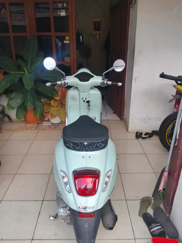 Vespa Primavera 2022