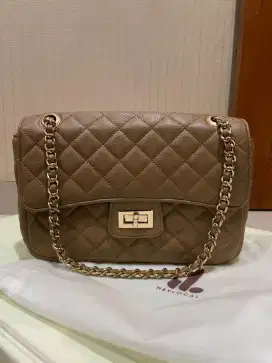 PRELOVED TAS WANITA HEYLOCAL.ID