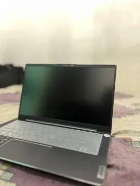 Jual laptop Lenovo slim 5 ryzen 5 , ram 16 GB, Rom 512gb