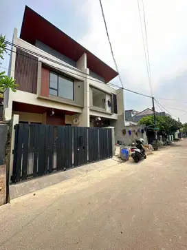 Rumah Dijual Ready Murah Rawamangun Jaktim, Dekat Stasiun Velodrome