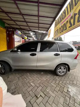 Toyota Avanza 2012 Bensin