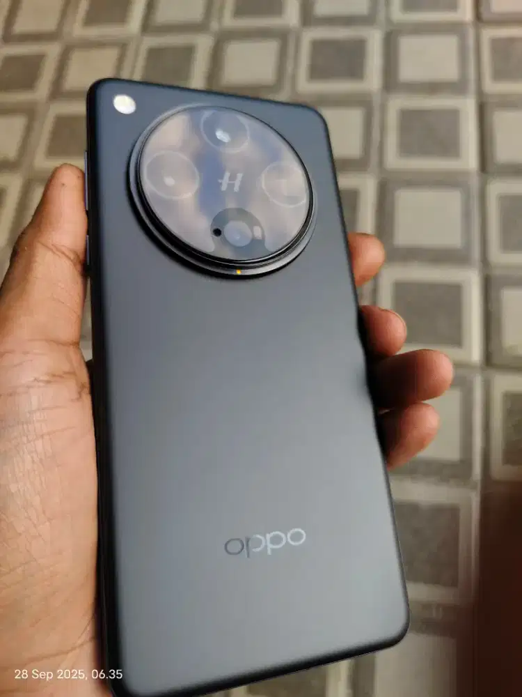 Oppo find x8 pro 16/512