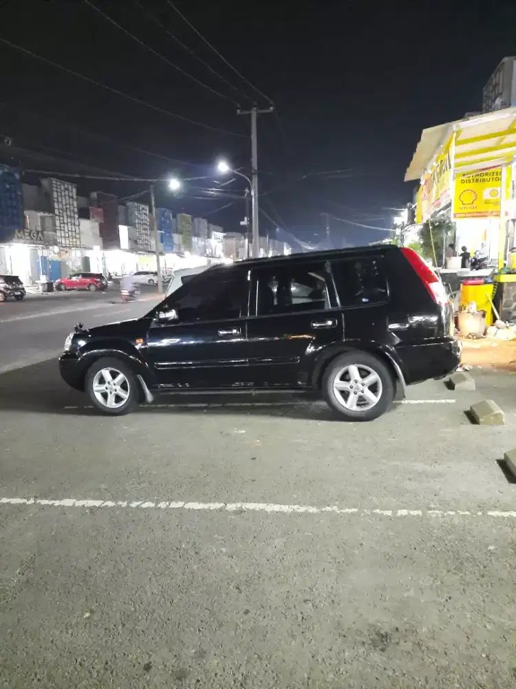 JUAL NISSAN XTRAIL TH. 2005