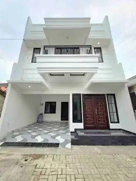 Rumah Cipedak Baru Siap Huni Cluster 50 meter Ke Jl Raya M Kahfi II Jagakarsa Jakarta Selatan