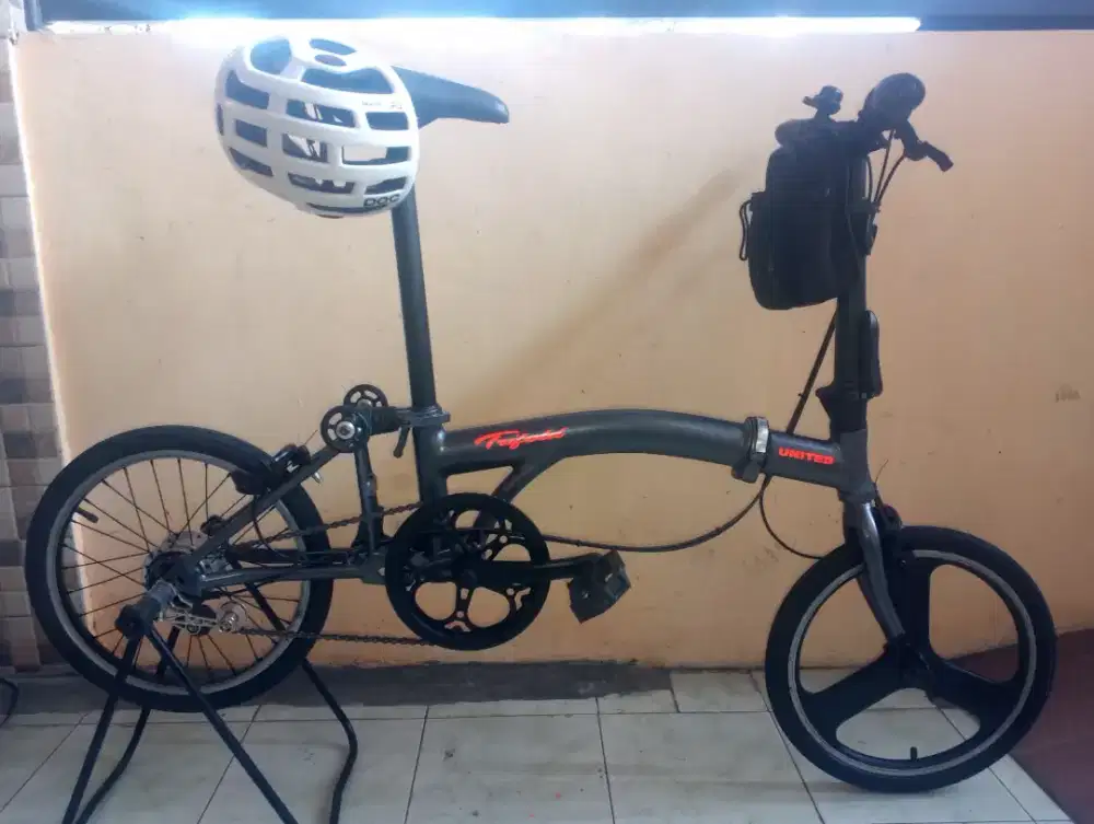United trifold 7 speed