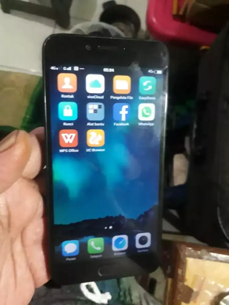 VIVO V5s/1612 RAM 4/64 GB NO MINUS NORMAL MULUS HP AJA JUAL SANTAI