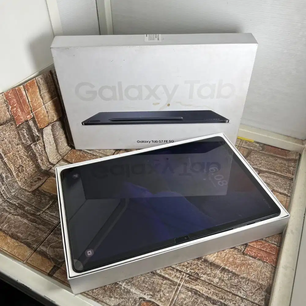 Samsung galaxy tab S7 FE 5G Ram 6/128 GB Mulus