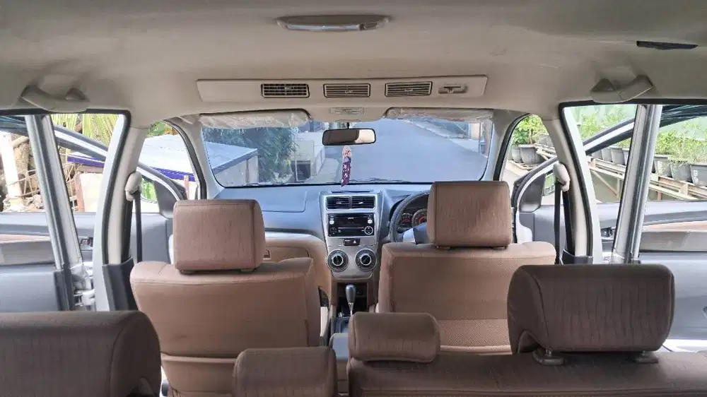 Grand avanza g 2018