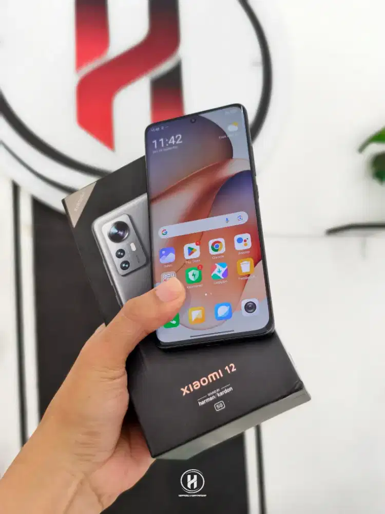 Xiaomi 12 5G lengkap original bawaan