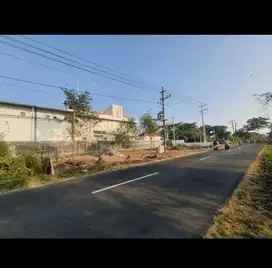 Tanah Luas Pinggir Jalan Raya Dijual Murah BU