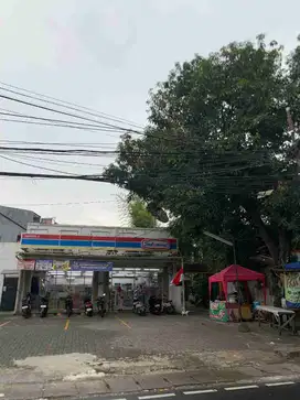 DIJUAL RUMAH USAHA DI CONDET JAKARTA TIMUR