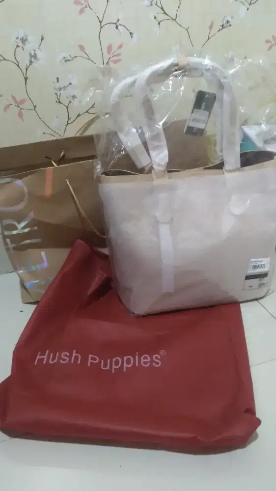 Jual tas hush puppies