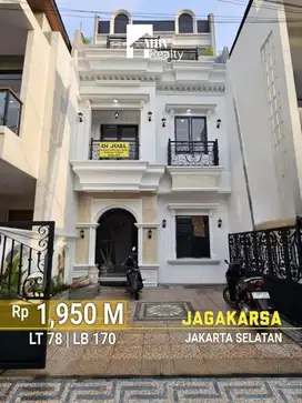 Di Jual Rumah Bagus Brand New American Classic 3 Lantai Jagakarsa