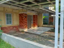 Rumah Cantik di sewakan di Gading Serpong