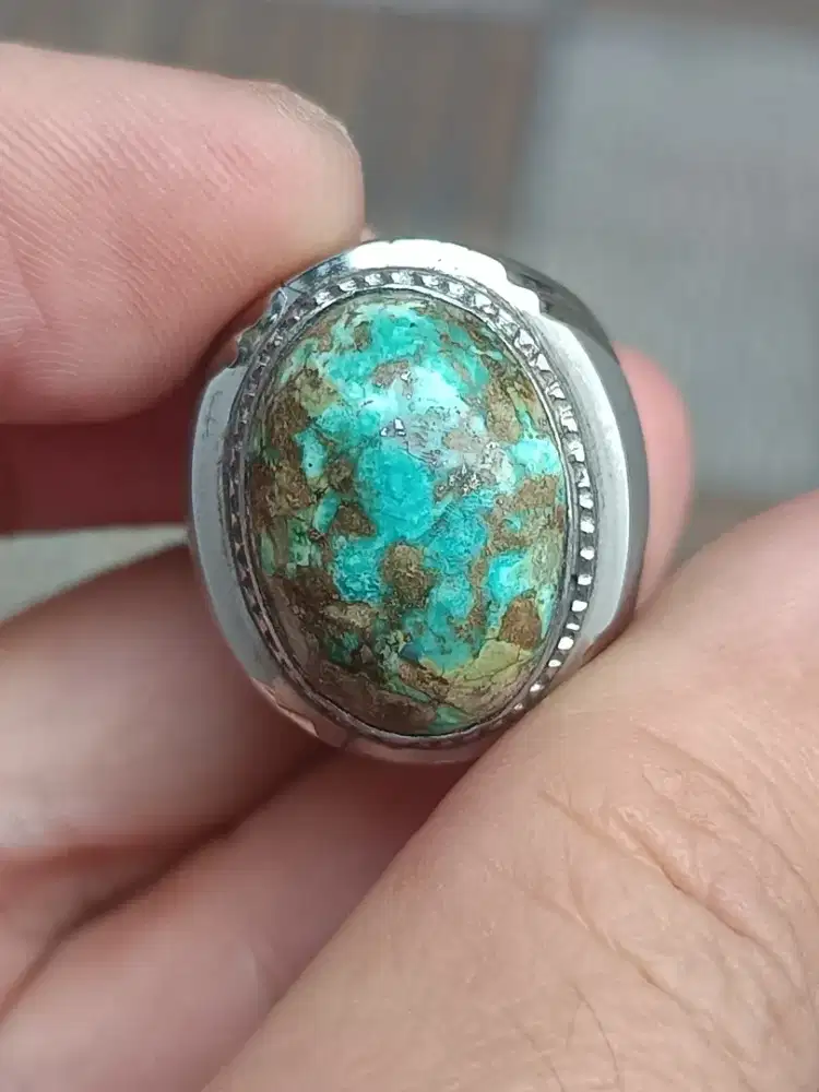 Batu pirus Persia urat emas ring monel 22*16*8 mm