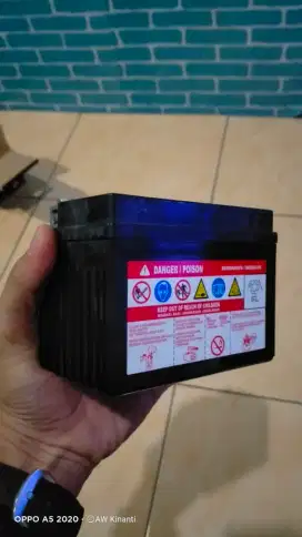 Aki bekas motor beat
