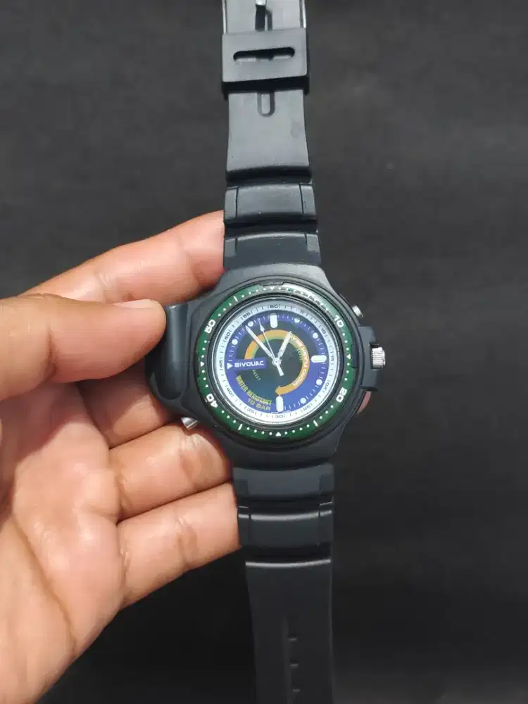 Jam vintage pria
