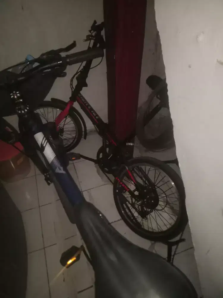 Di jual sepeda lipat dan sepeda gunung