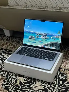 MacBook Air 2022 M2 13 inch 8/256