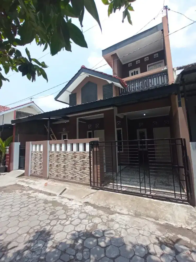 Disewakan Rumah lokasi Area Paulan, Colomadu